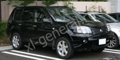 Лобовое стекло Nissan X-Trail I